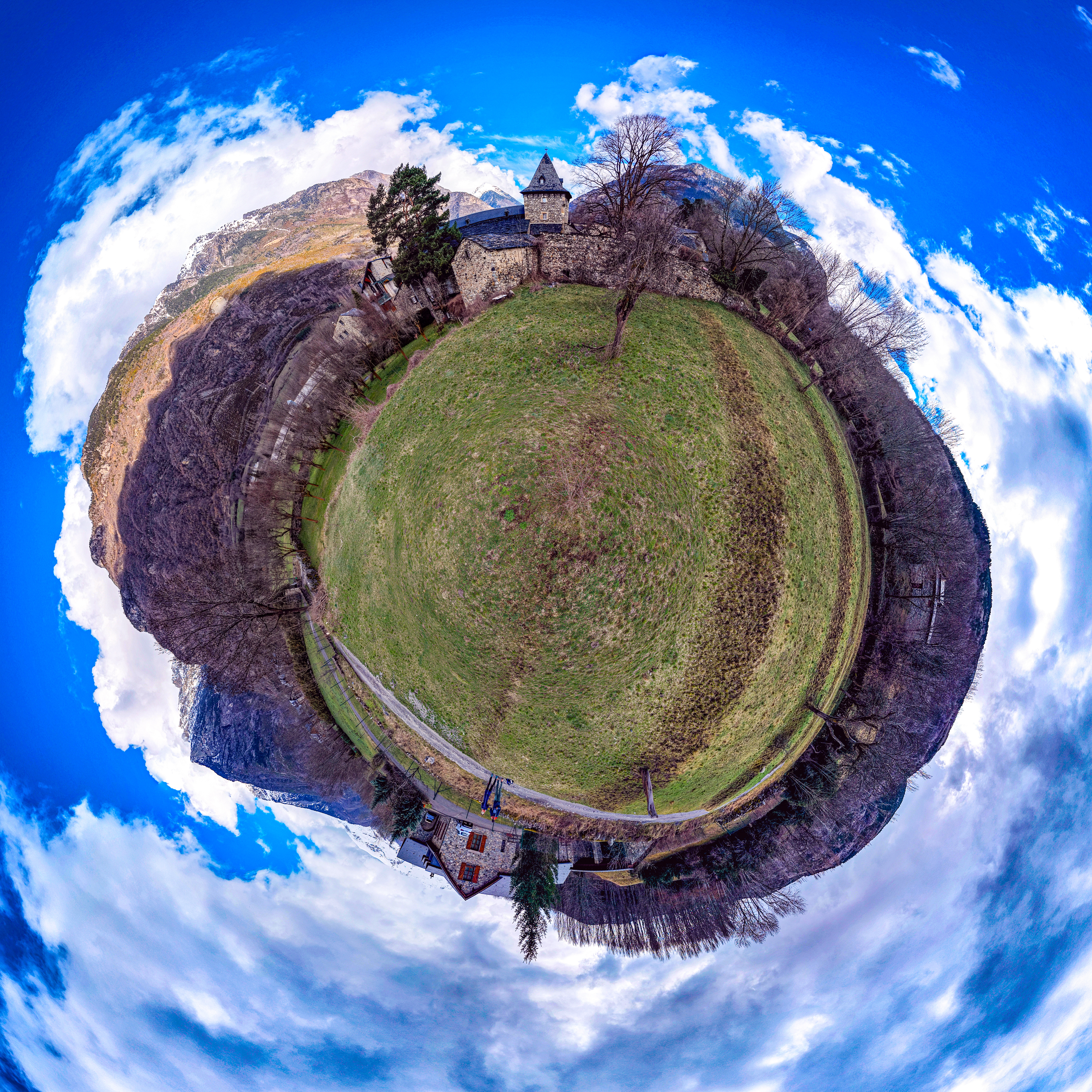 Imagen completa de Planeta Anciles