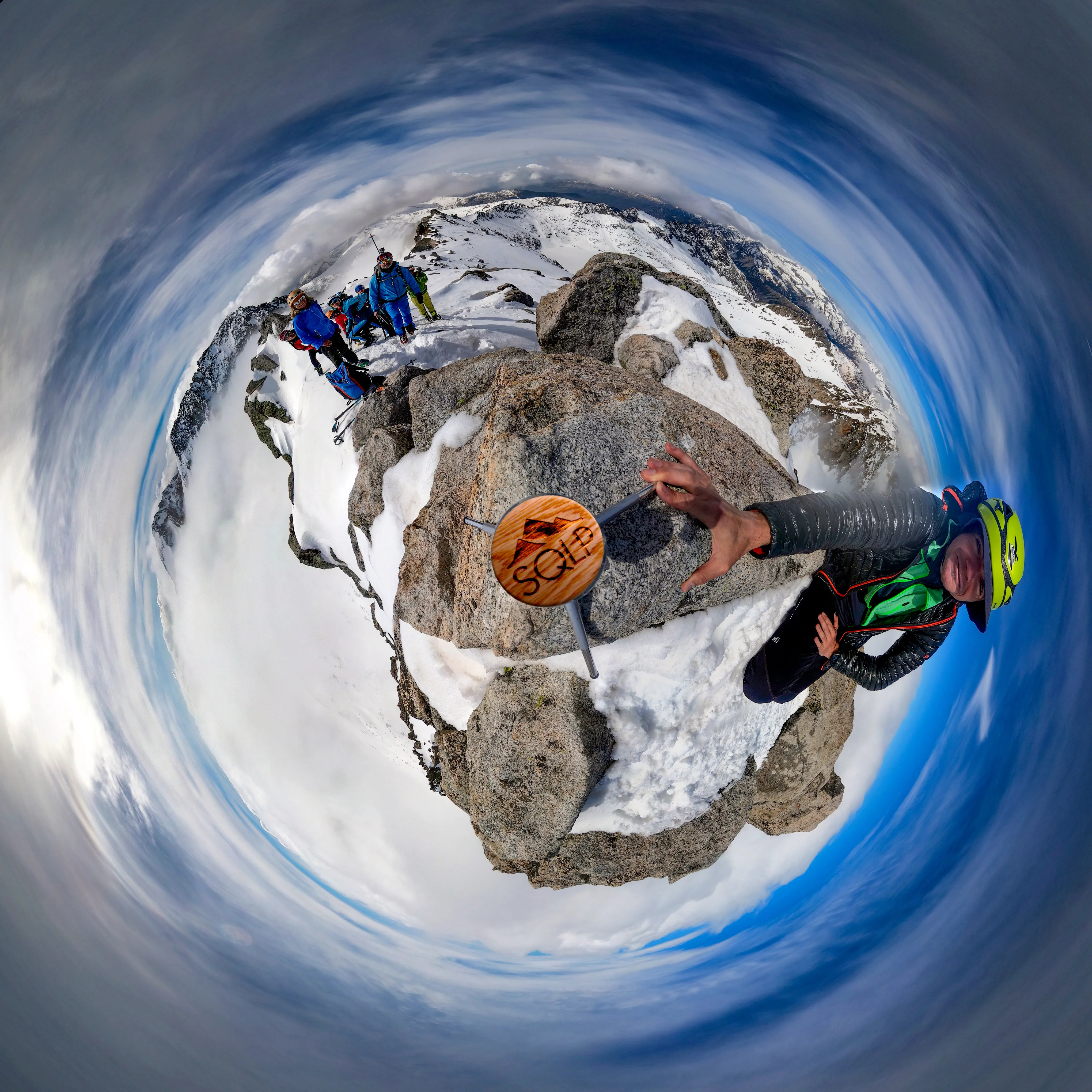 Vista grande de Planeta Maladeta Oriental