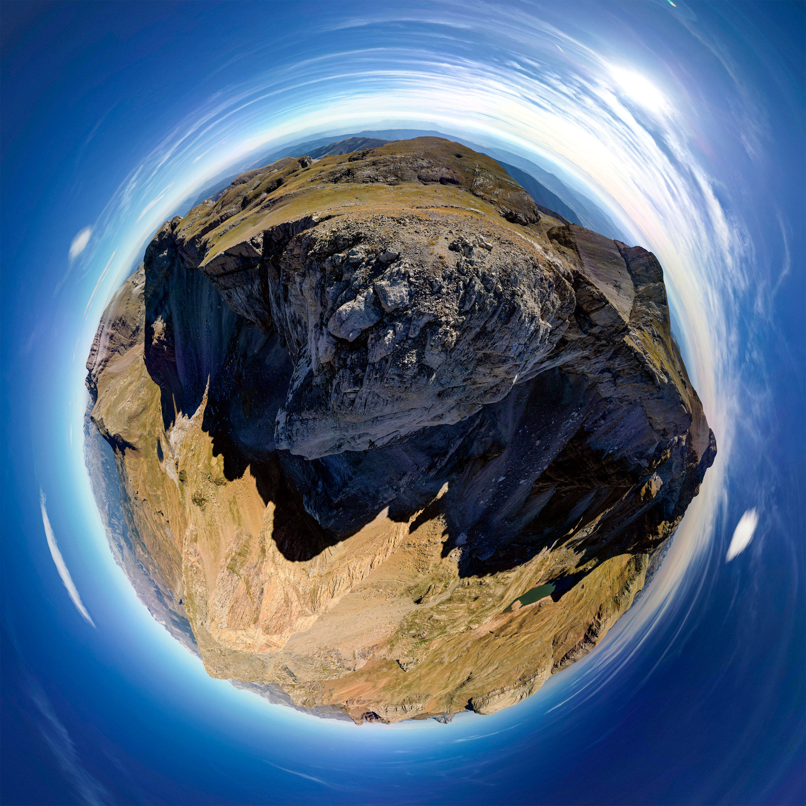 Imagen completa de Planeta Peña Nevera