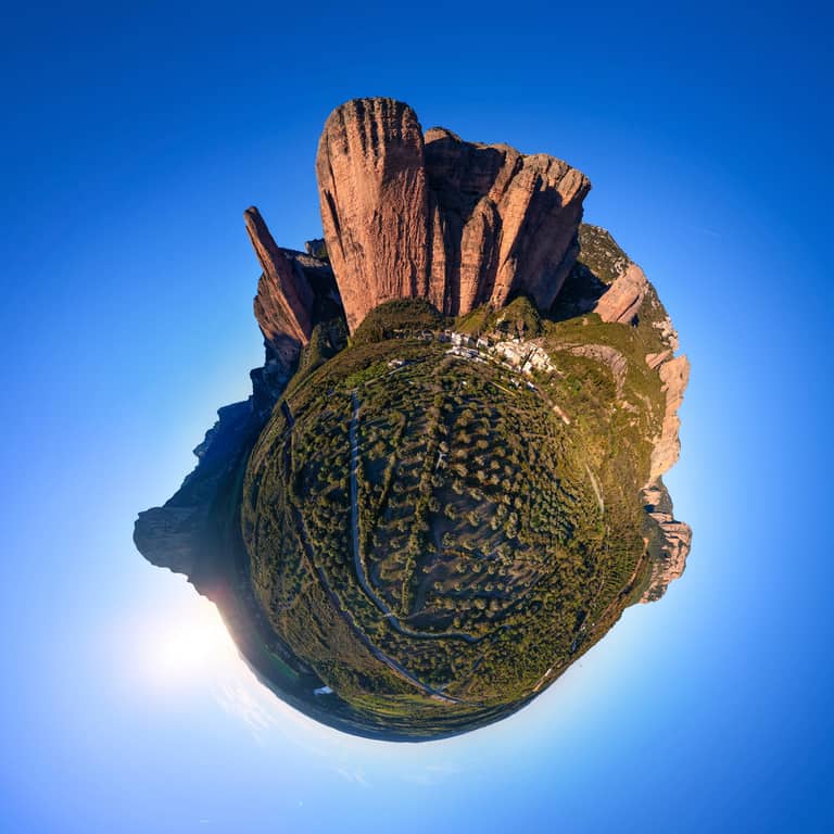 Mini planeta Planeta Mallos de Riglos