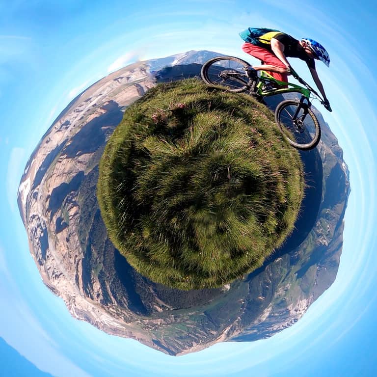 Mini planeta Planeta Tozal de las Comas Bike
